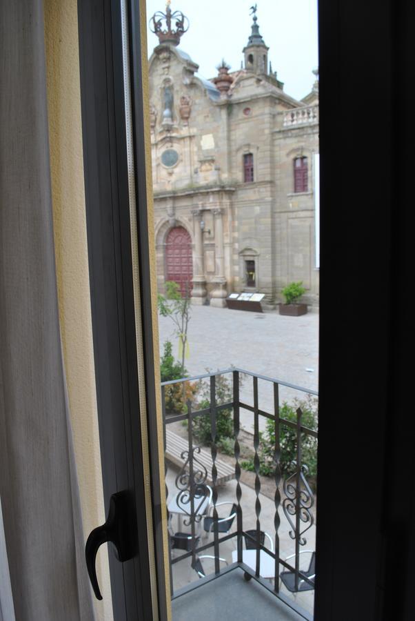 Hostal Universitat Cervera  Exterior photo